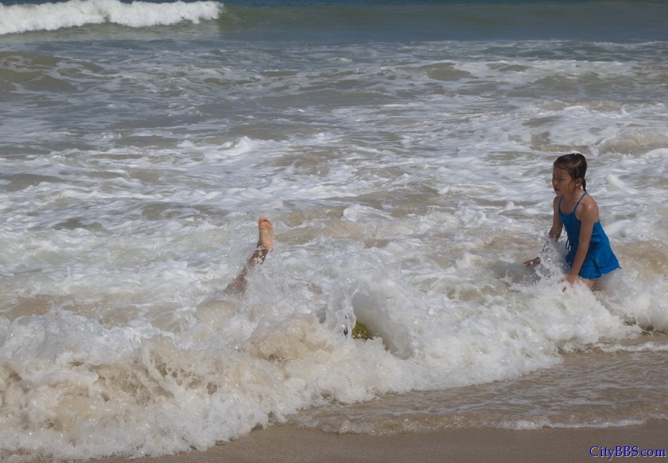 2012泰国清迈-曼谷-华欣-甲米-普吉-华欣-清迈3500公里自驾游之普吉Phuket芭东Patong海滩 ... ... ... ... . ... 2012泰国清迈-曼谷-华欣-甲米-普吉-华欣-清迈3500公里自驾游之普吉Phuket芭东Patong海滩 ... ... ... ... . ...