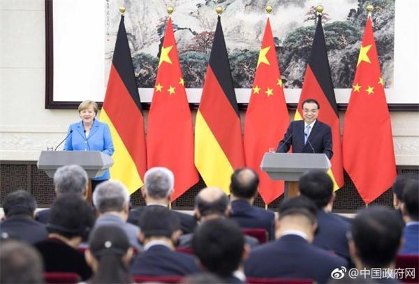 中德总理会谈：将共同推进中欧投资协定谈判