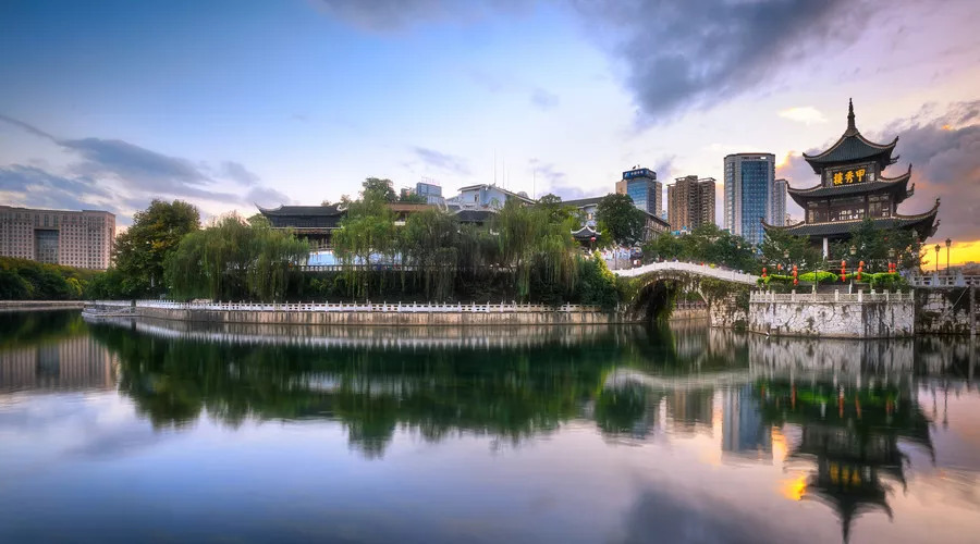 GDP增速连续4季度全国居首